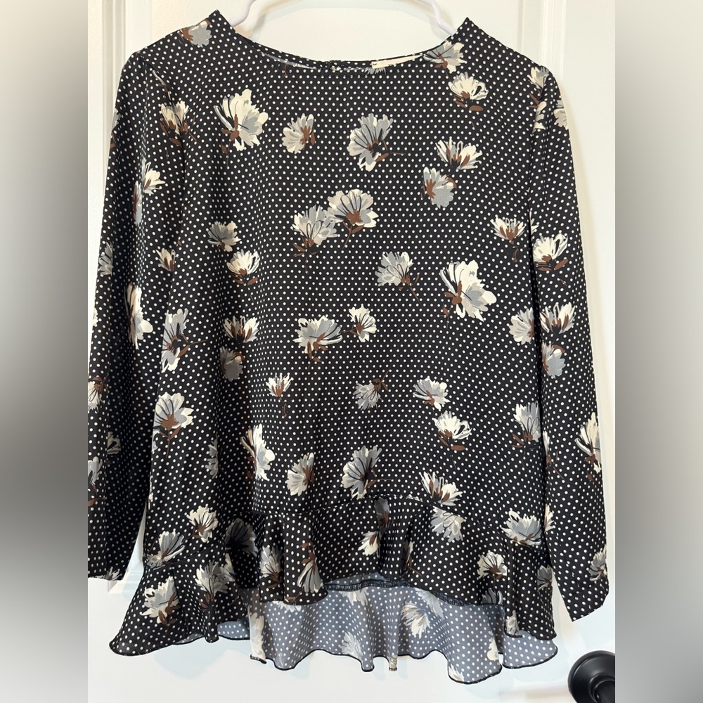 NaNa Black and White Floral Blouse